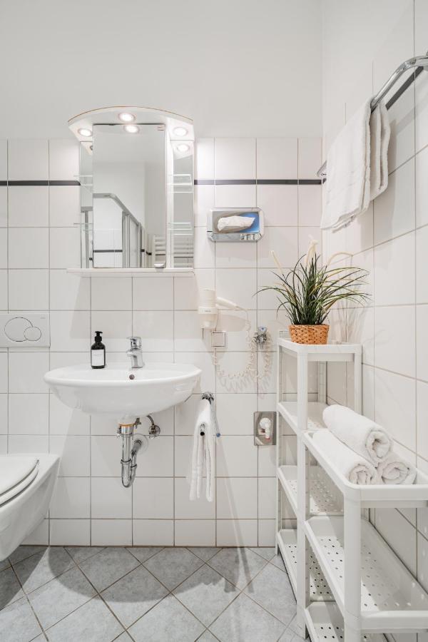 Serviced Apartments Josefstadt City Vienne Extérieur photo